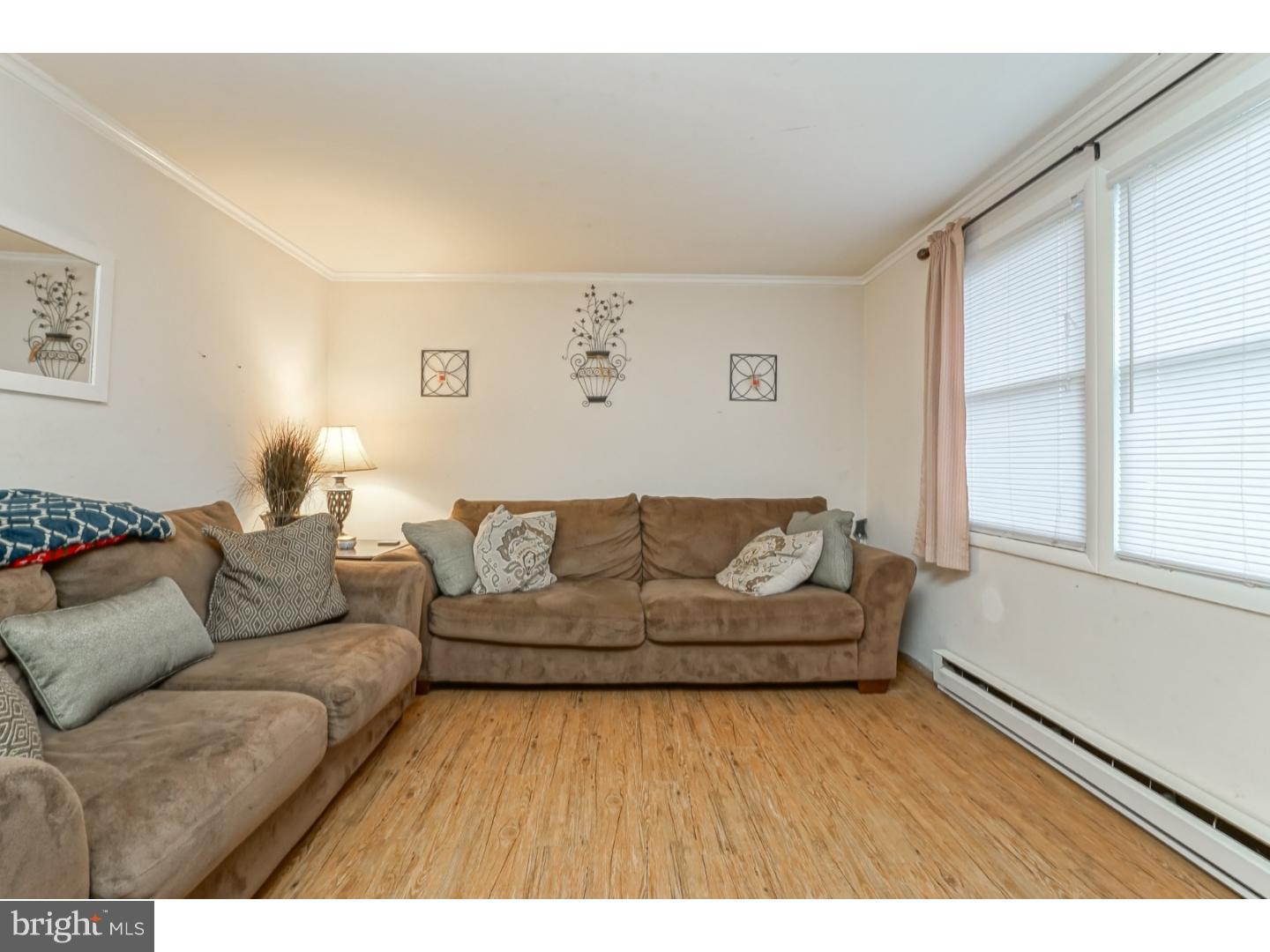 70 South Rte 73 Hammonton, NJ 08037 - Photo 4 of 20 Living Room