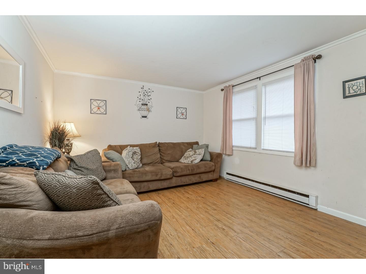 70 South Rte 73 Hammonton, NJ 08037 - Photo 5 of 20 Living Room