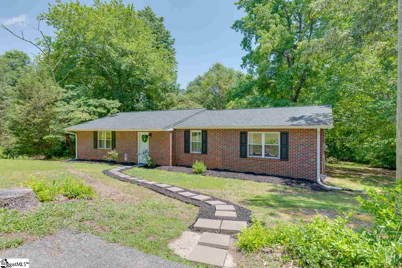 15 Wild Orchard Road Travelers Rest, SC 29690 - Photo 2 of 36 Gallery Image 2