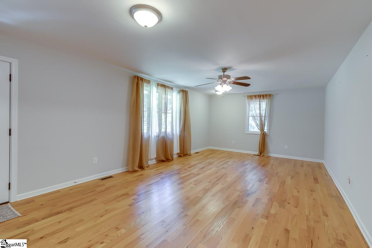 15 Wild Orchard Road Travelers Rest, SC 29690 - Photo 6 of 36 Gallery Image 6