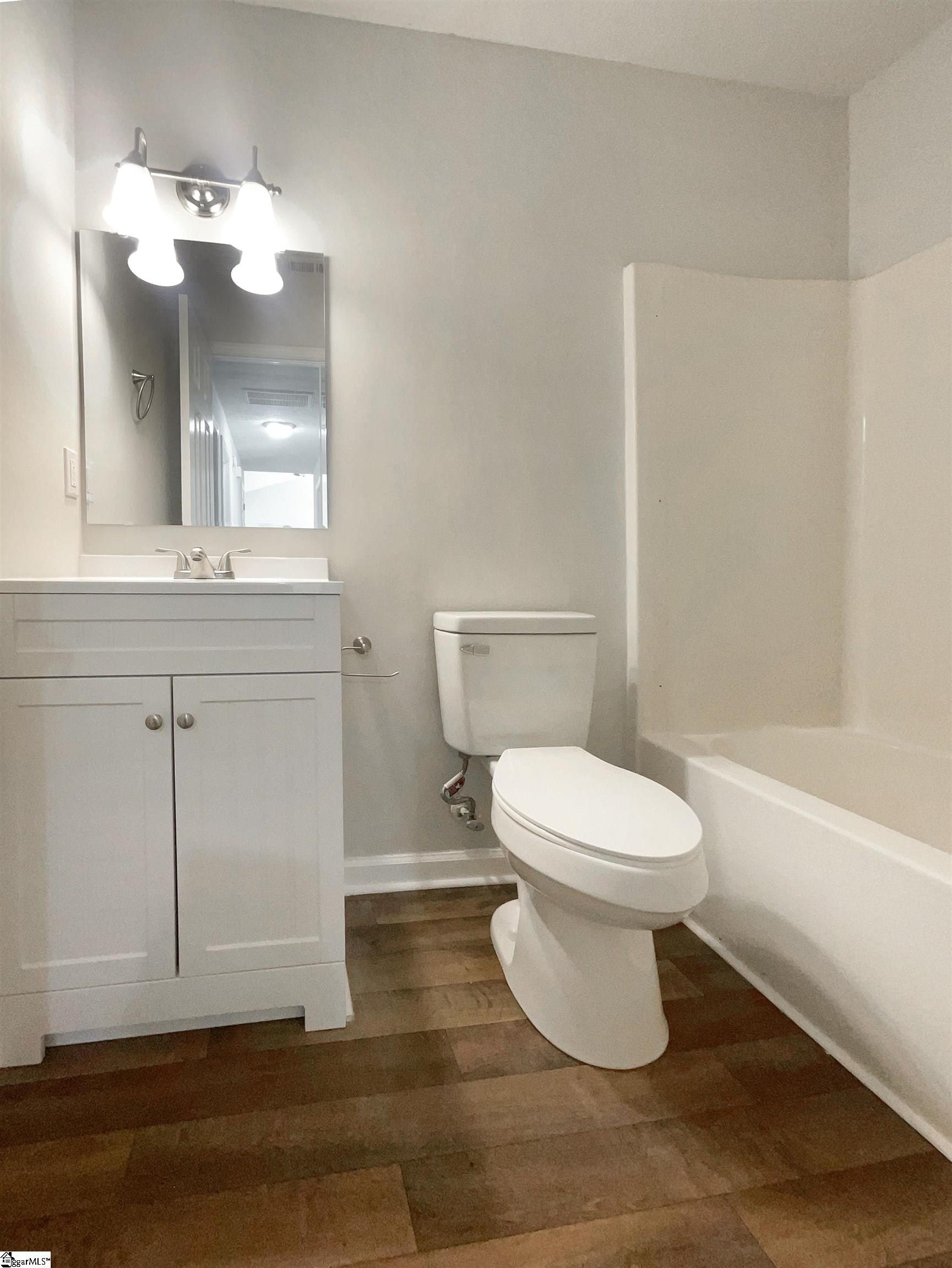 504 Garrett Street Fountain Inn, SC 29644 - Photo 7 of 26 Gallery Image 7