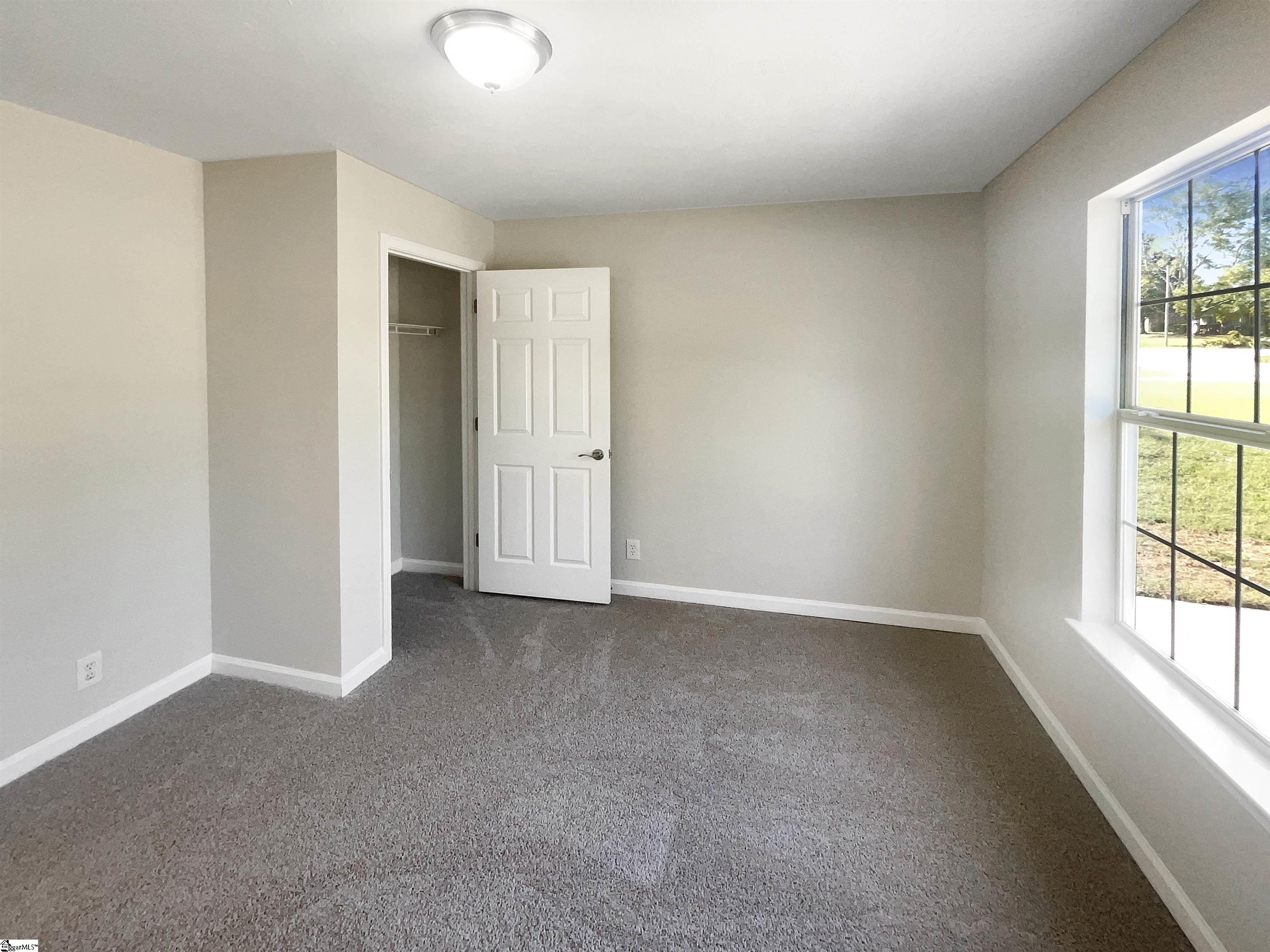 504 Garrett Street Fountain Inn, SC 29644 - Photo 9 of 26 Gallery Image 9