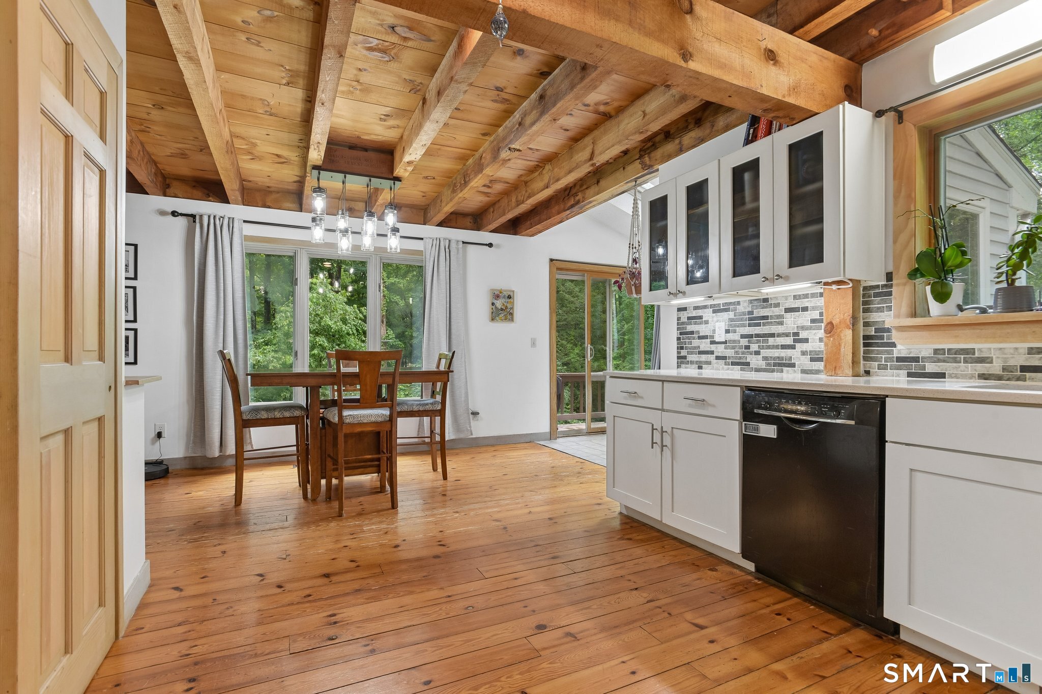 99 Cook Road Prospect, CT 06712 - Photo 4 of 33