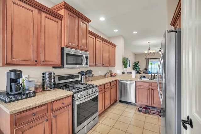 $255,000 | 1504 Stonebluff Court, Unit 1504, Champaign, IL 61822