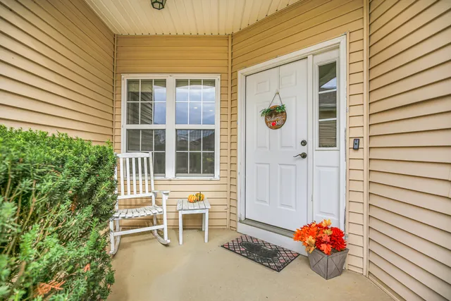 $255,000 | 1504 Stonebluff Court, Unit 1504, Champaign, IL 61822