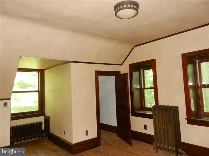 2 East Thomson Avenue Springfield, PA 19064 - Photo 25 of 25 Gallery Image 25