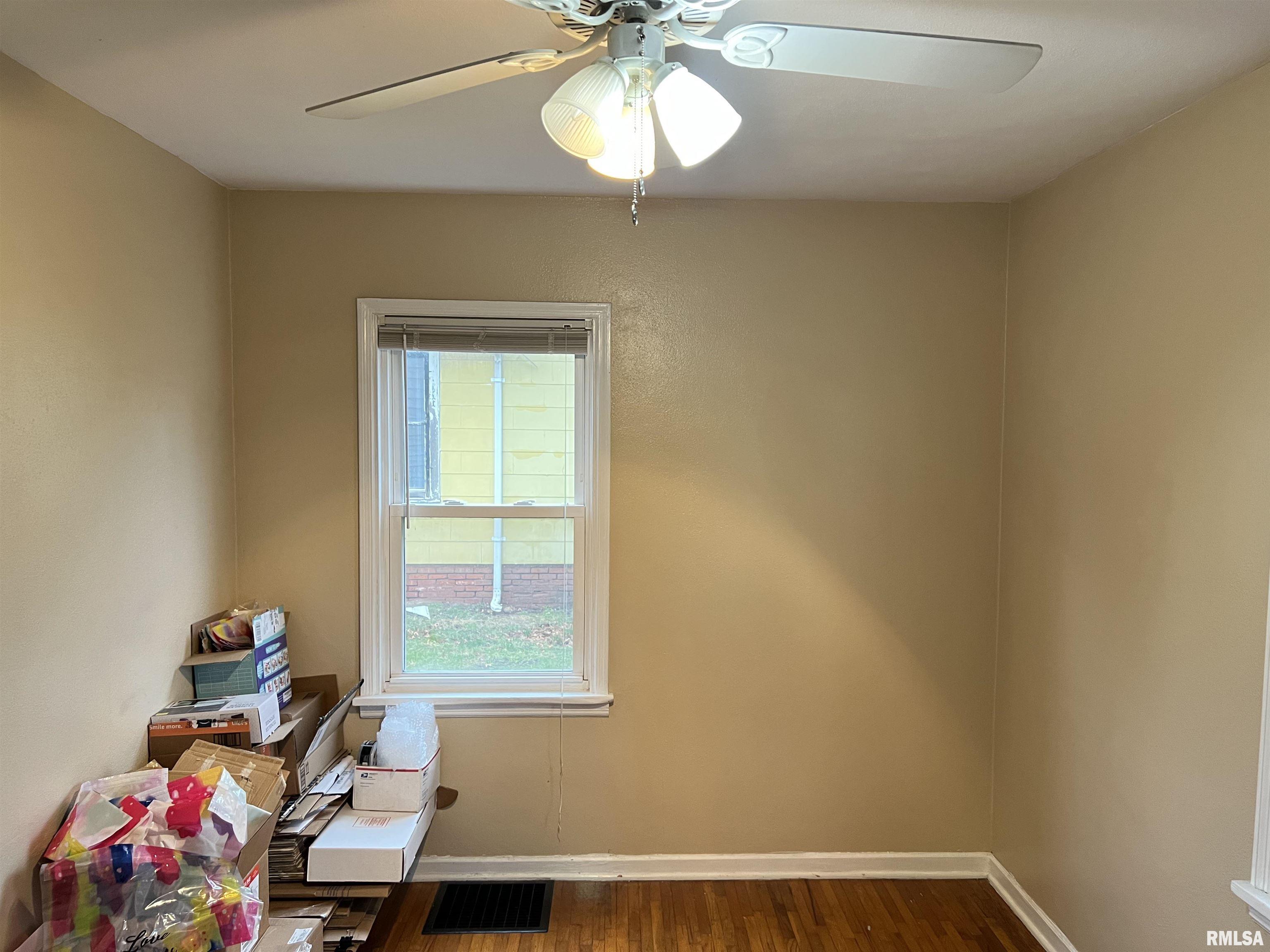 129 North Normal Street Macomb, IL 61455 - Photo 18 of 25 Gallery Image 18
