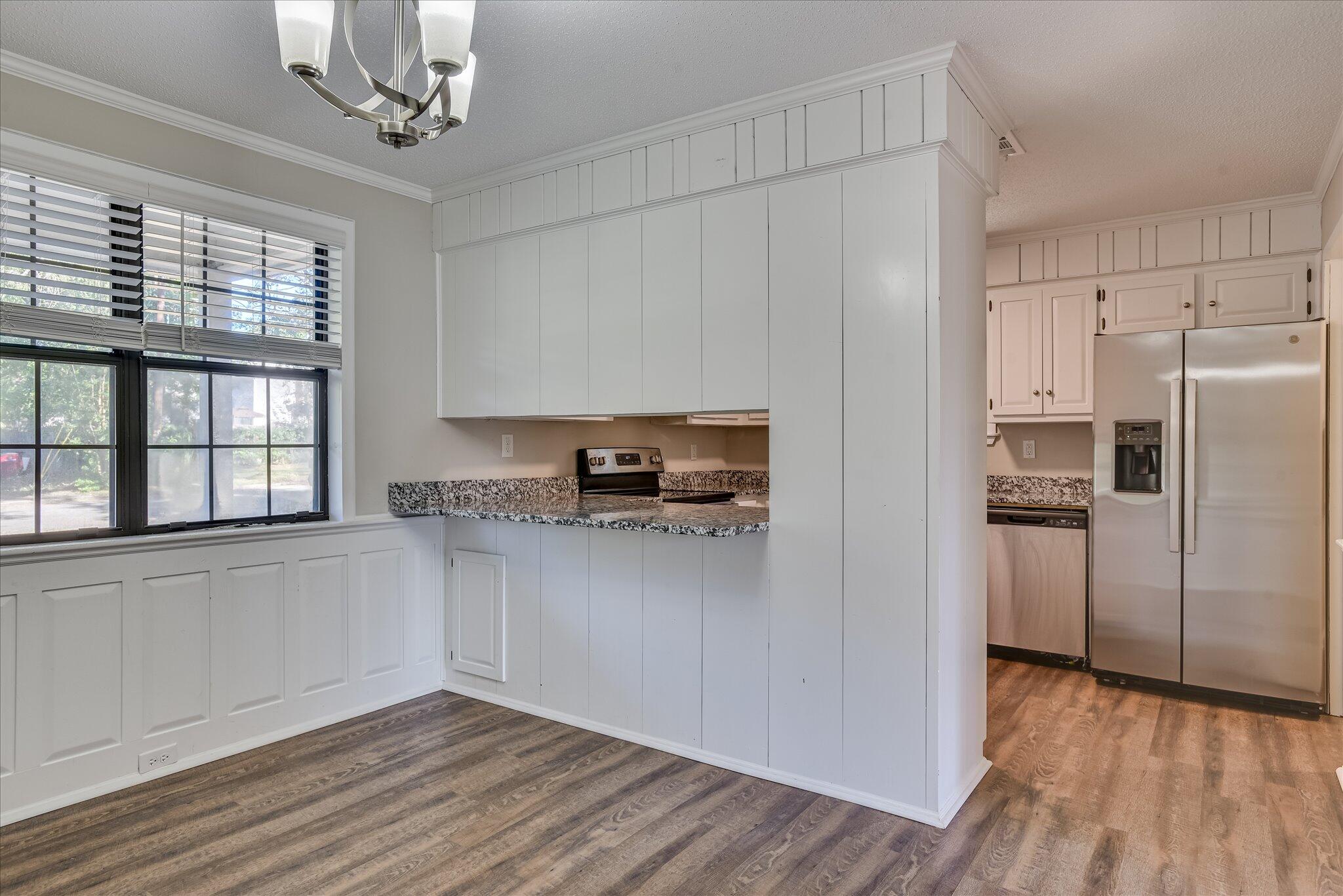 523 Travis Court Evans, GA 30809 - Photo 11 of 27 11-111