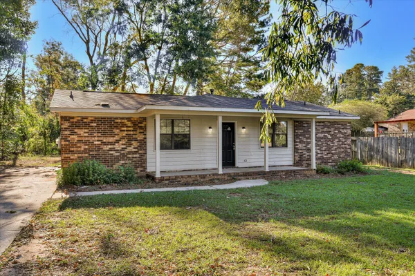 $1,600 | 523 Travis Court, Evans, GA 30809