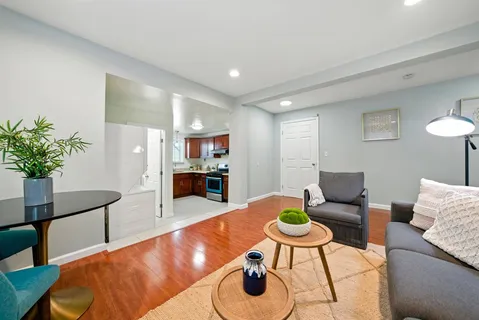 $828,000 | 2539 Grande Vista Avenue, Oakland, CA 94601