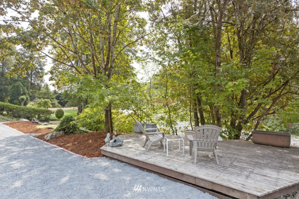 16615 Southeast Jones Road Renton, WA 98058 - Photo 20 of 25 Gallery Image 20