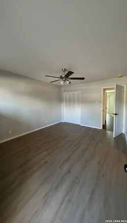 $950 | 158 De Chantle Road, Unit 124, San Antonio, TX 78201