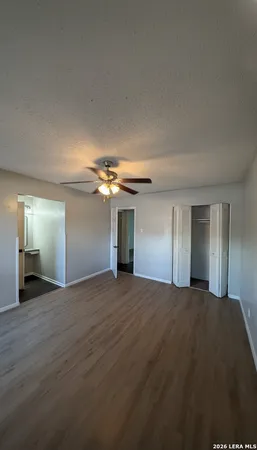 $950 | 158 De Chantle Road, Unit 124, San Antonio, TX 78201