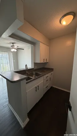 $950 | 158 De Chantle Road, Unit 124, San Antonio, TX 78201