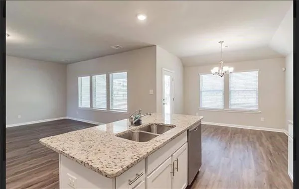 $2,100 | 75736 Rickelin Drive, Covington, LA 70435