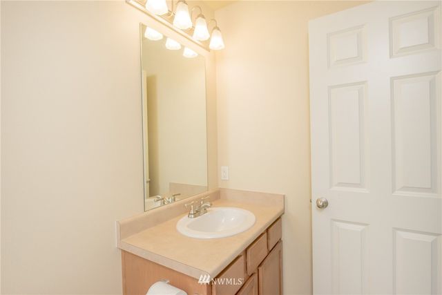 $263,500 | 20322 46th Ave Court East, Spanaway, WA 98387