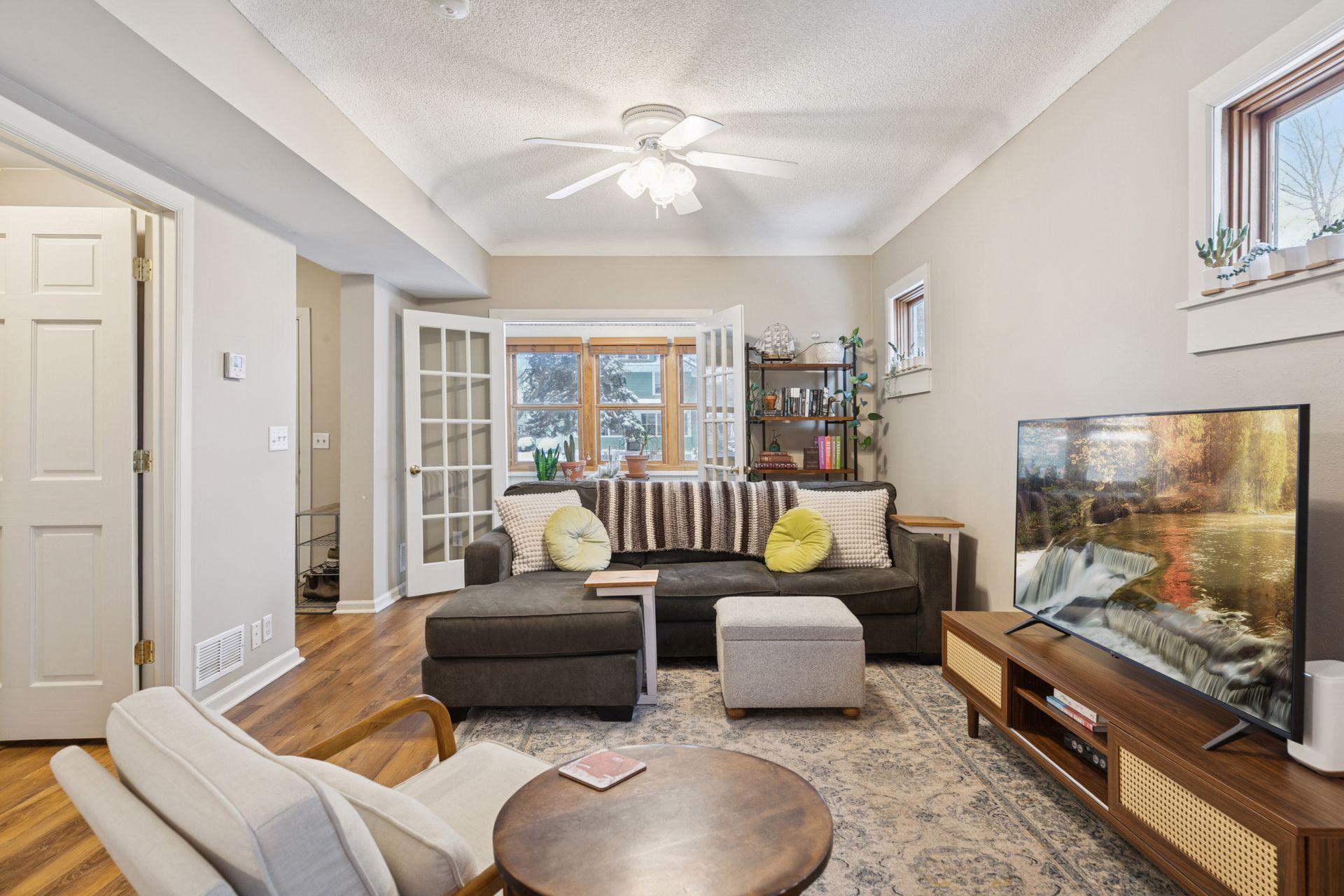 904 Dayton Avenue St. Paul, MN 55104 - Photo 13 of 48