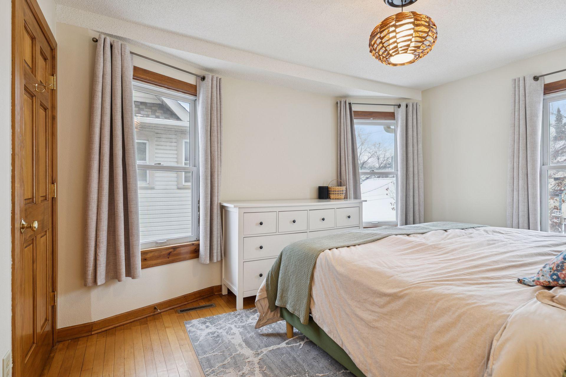 904 Dayton Avenue St. Paul, MN 55104 - Photo 26 of 48