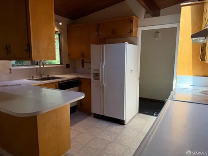 $799,000 | 7101 Pinehaven Road, Oakland, CA 94611
