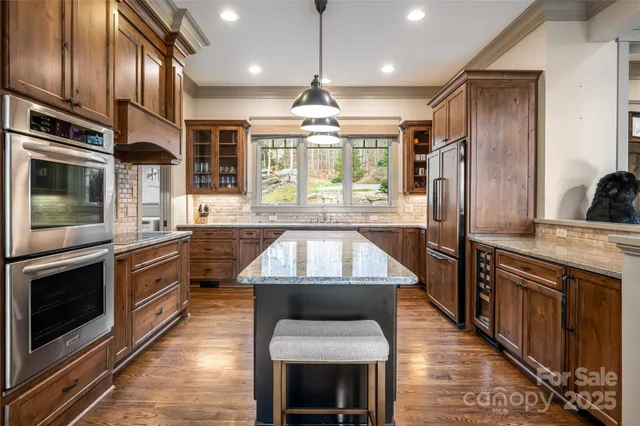 $2,700,000 | 2 Cherokee Orchard Court, Fairview, NC 28730