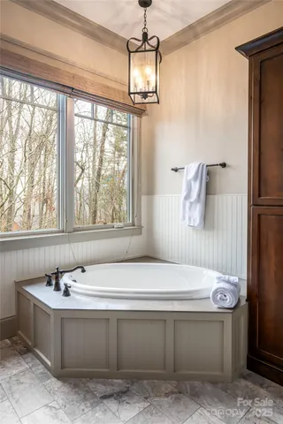 $2,700,000 | 2 Cherokee Orchard Court, Fairview, NC 28730