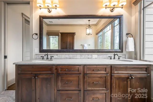 $2,700,000 | 2 Cherokee Orchard Court, Fairview, NC 28730