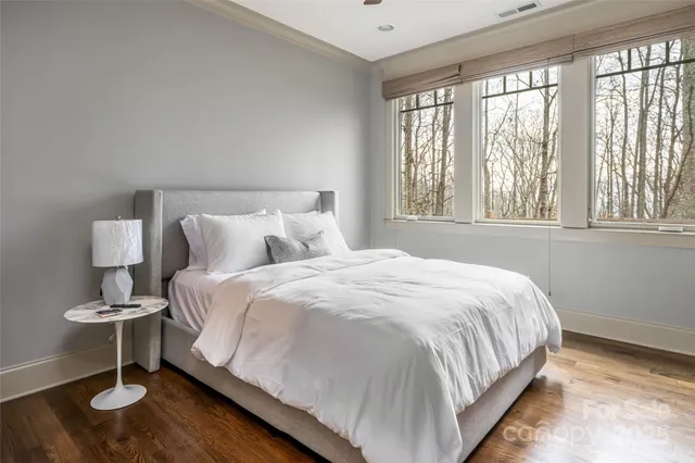 $2,700,000 | 2 Cherokee Orchard Court, Fairview, NC 28730