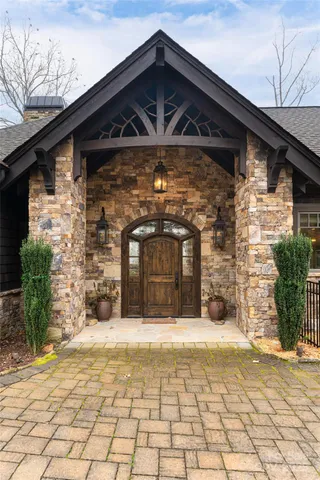 $2,700,000 | 2 Cherokee Orchard Court, Fairview, NC 28730
