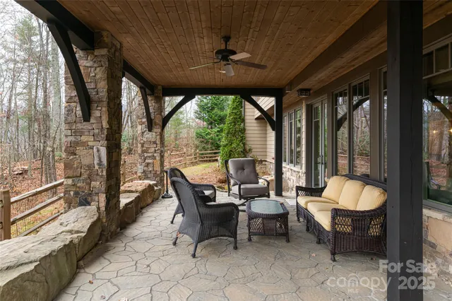 $2,700,000 | 2 Cherokee Orchard Court, Fairview, NC 28730