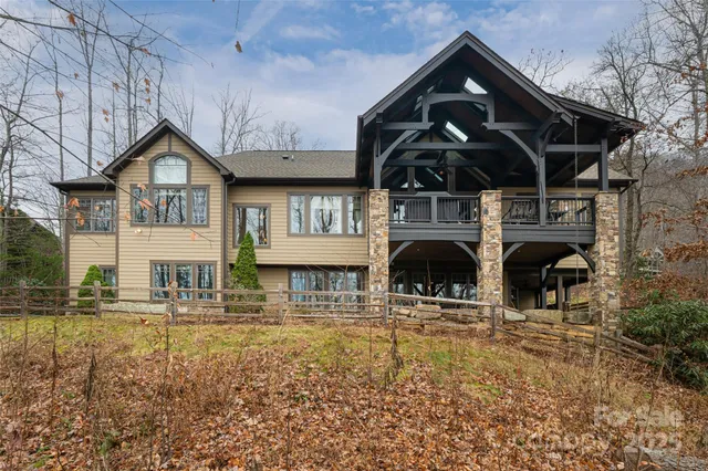 $2,700,000 | 2 Cherokee Orchard Court, Fairview, NC 28730