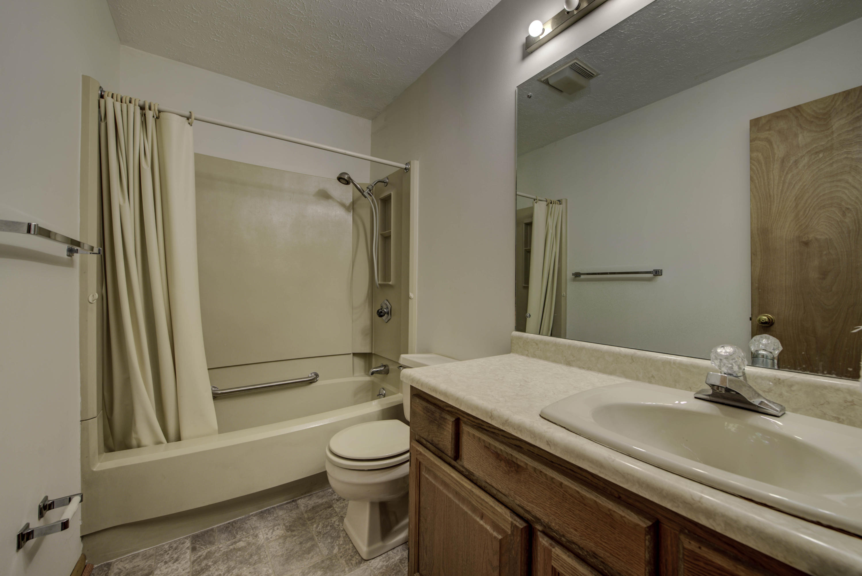 210 North Dogwood Road Powell, TN 37849 - Photo 12 of 29 12
