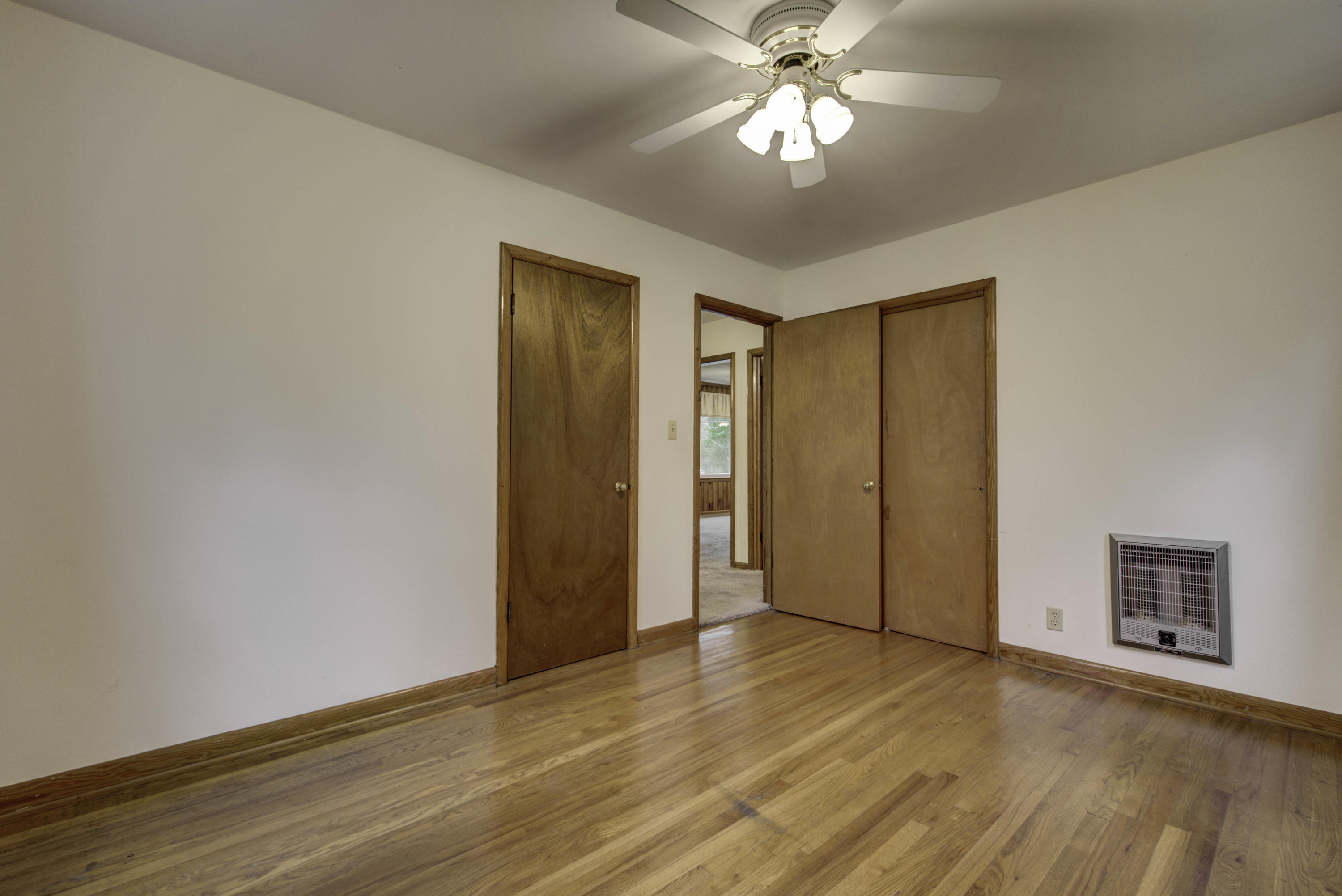 210 North Dogwood Road Powell, TN 37849 - Photo 16 of 29 16