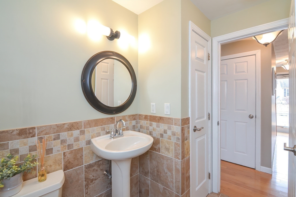 80 Rumbrook Road Leominster, MA 01453 - Photo 16 of 40 Gallery Image 16