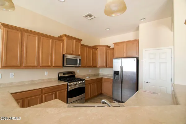 $2,300 | 22074 North 104th Lane, Peoria, AZ 85383