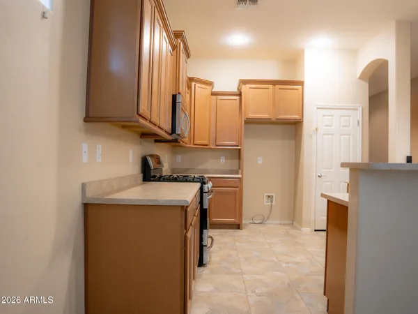 $2,300 | 22074 North 104th Lane, Peoria, AZ 85383