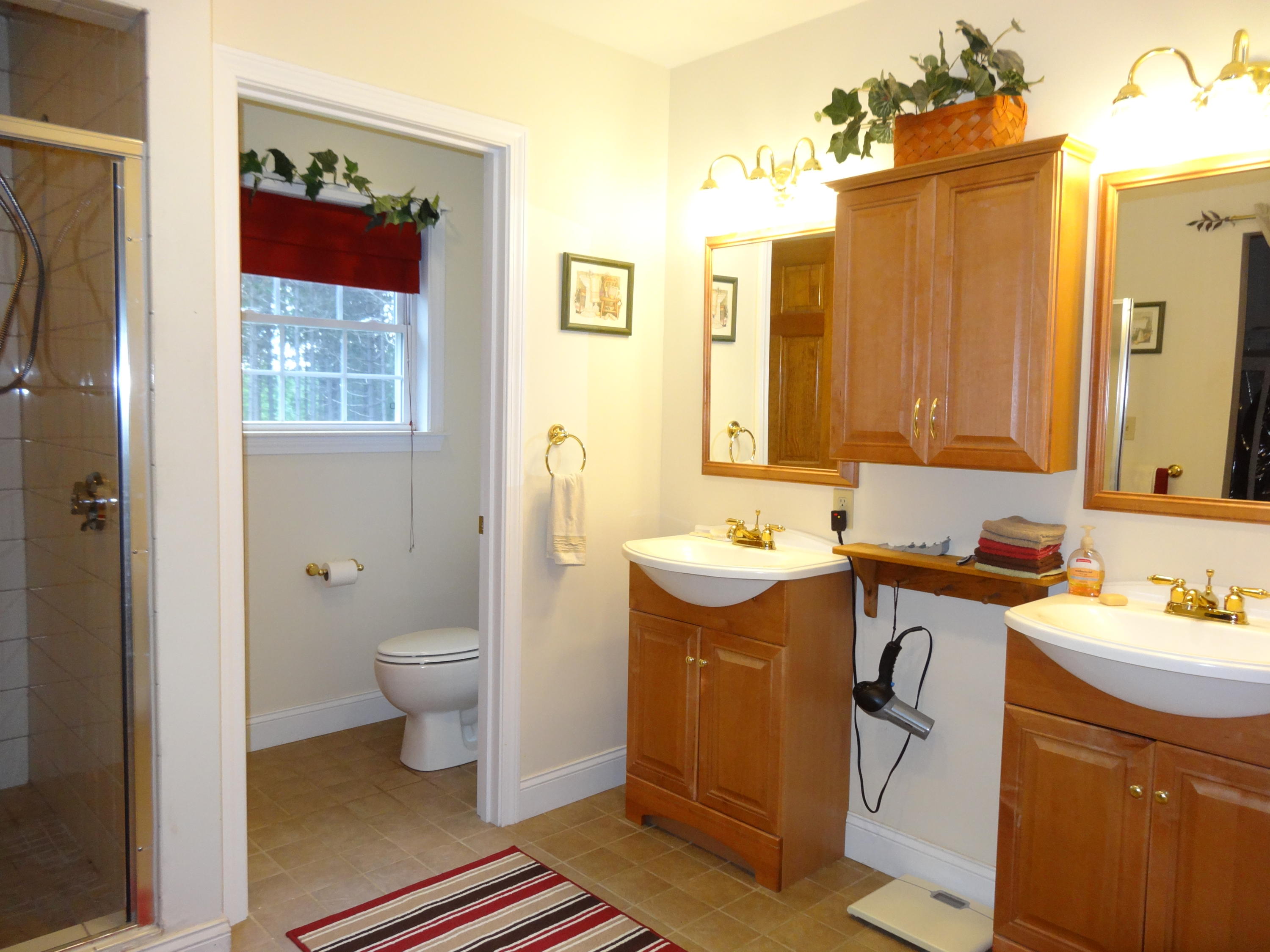 30 North Road Sebec, ME 04481 - Photo 19 of 38 master bath