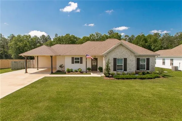 $270,000 | 18166 Grey Wolf Trail, Loranger, LA 70446