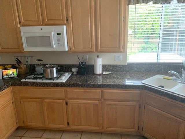 6012 Little Rock Road Rocklin, CA 95765 - Photo 8 of 30 Gallery Image 8