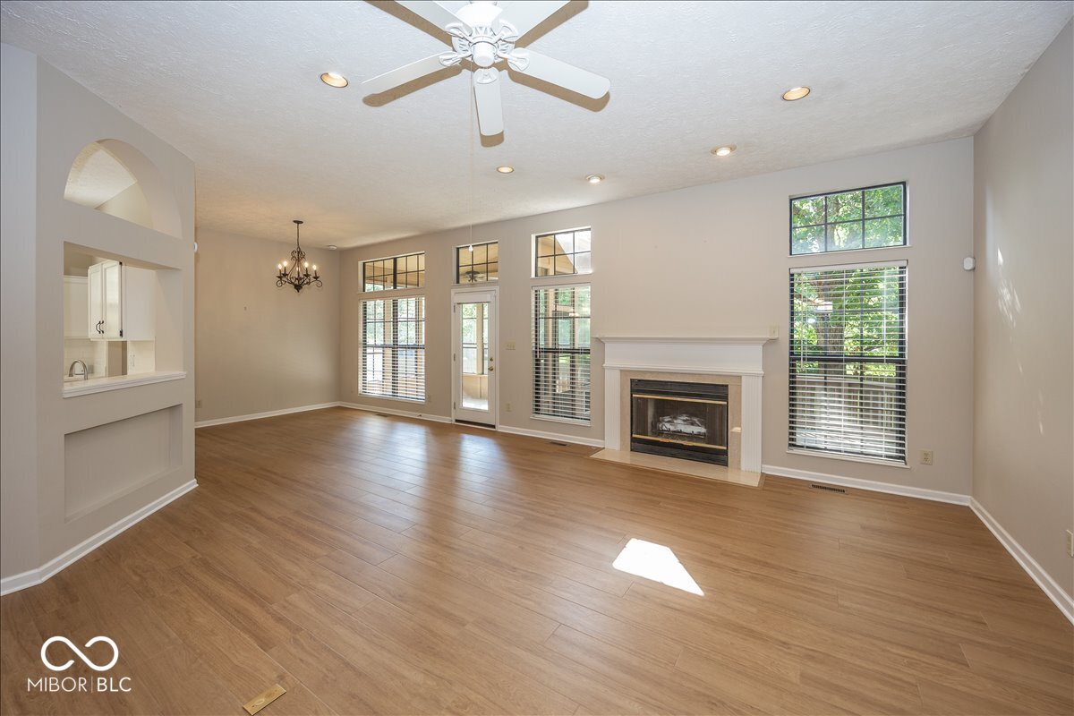 11179 Avery Row Fishers, IN 46038 - Photo 7 of 34