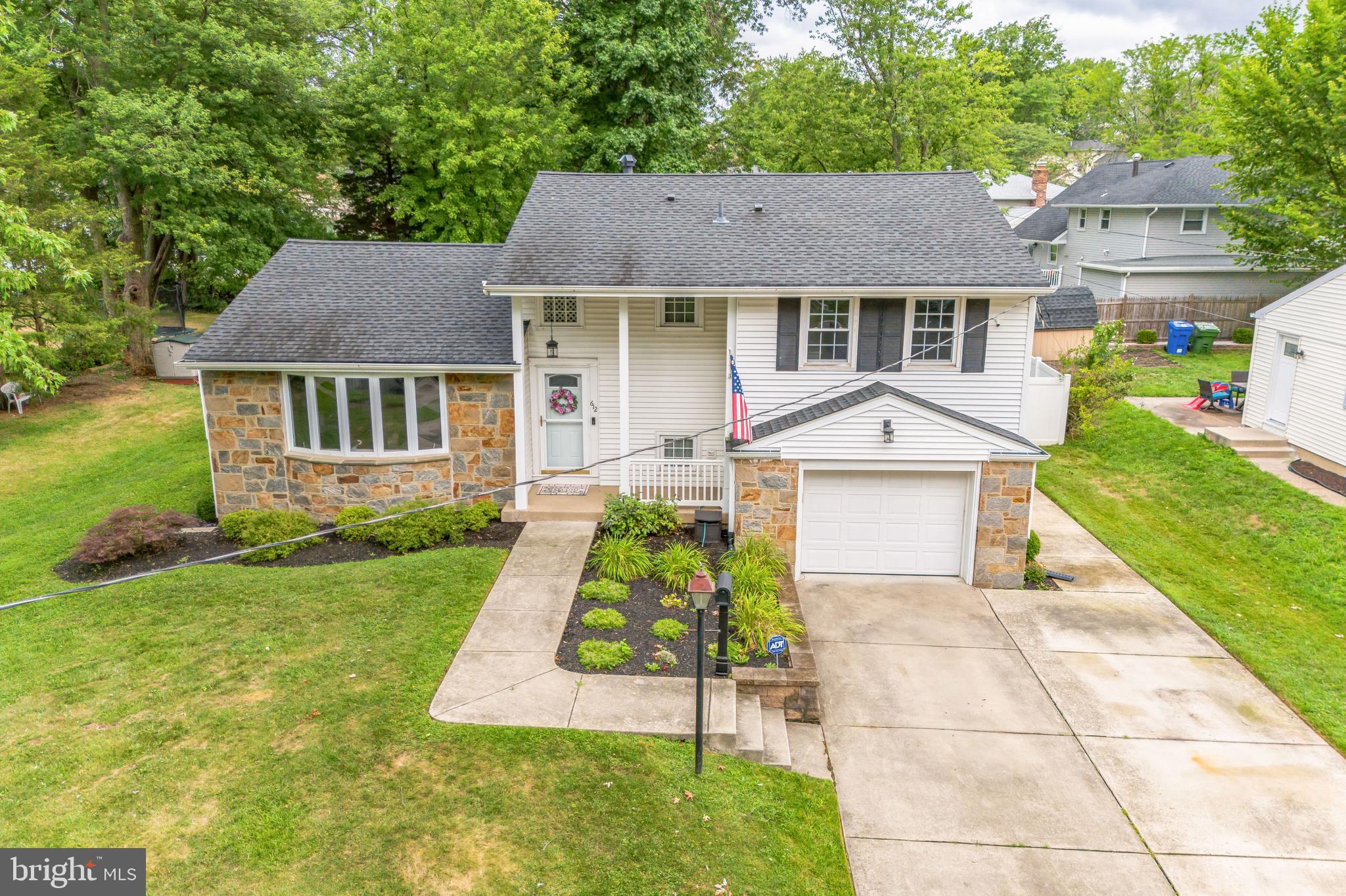 612 Ramble Road Cherry Hill, NJ 08034 - Photo 2 of 40