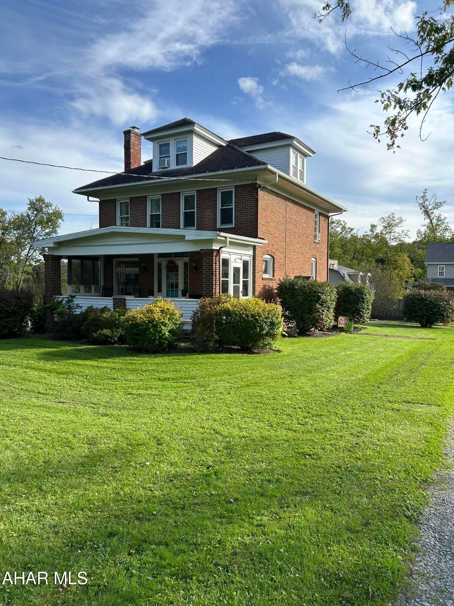 1133 Carson Valley Road Duncansville, PA 16635 - Photo 4 of 37 Gallery Image 4