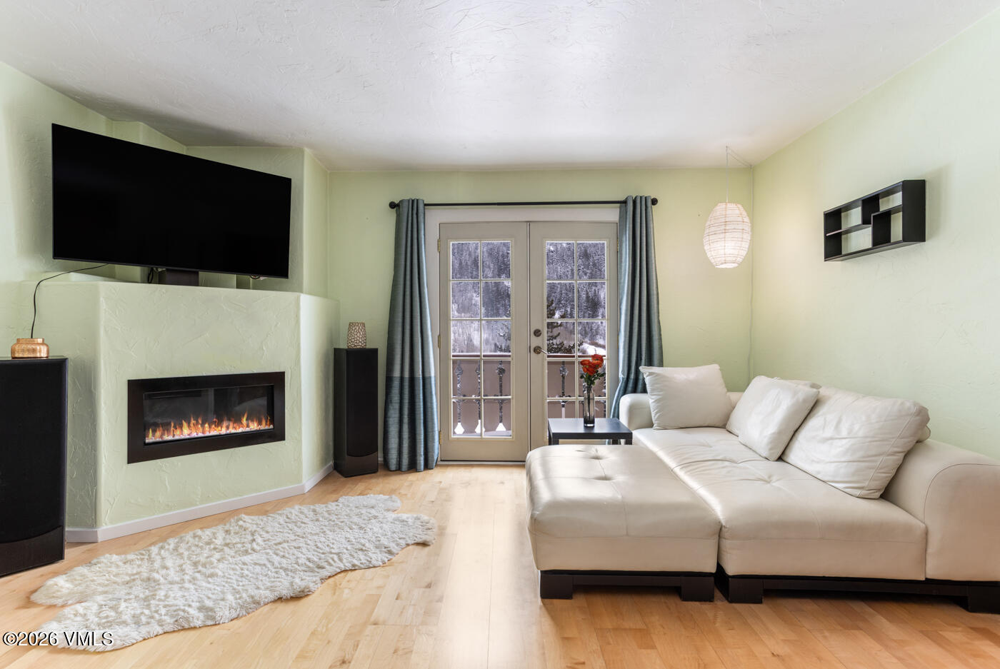 4073 Spruce Way 26 MLS-3