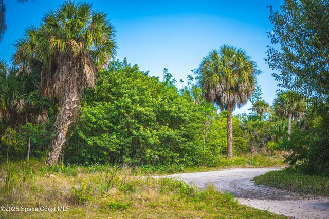 $1,299,000 | 3000 Yount Drive, Merritt Island, FL 32952