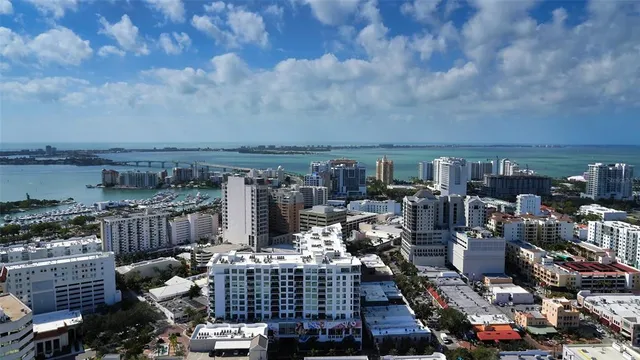 $149,999 | 500 North Jefferson Avenue, Unit B5, Sarasota, FL 34237