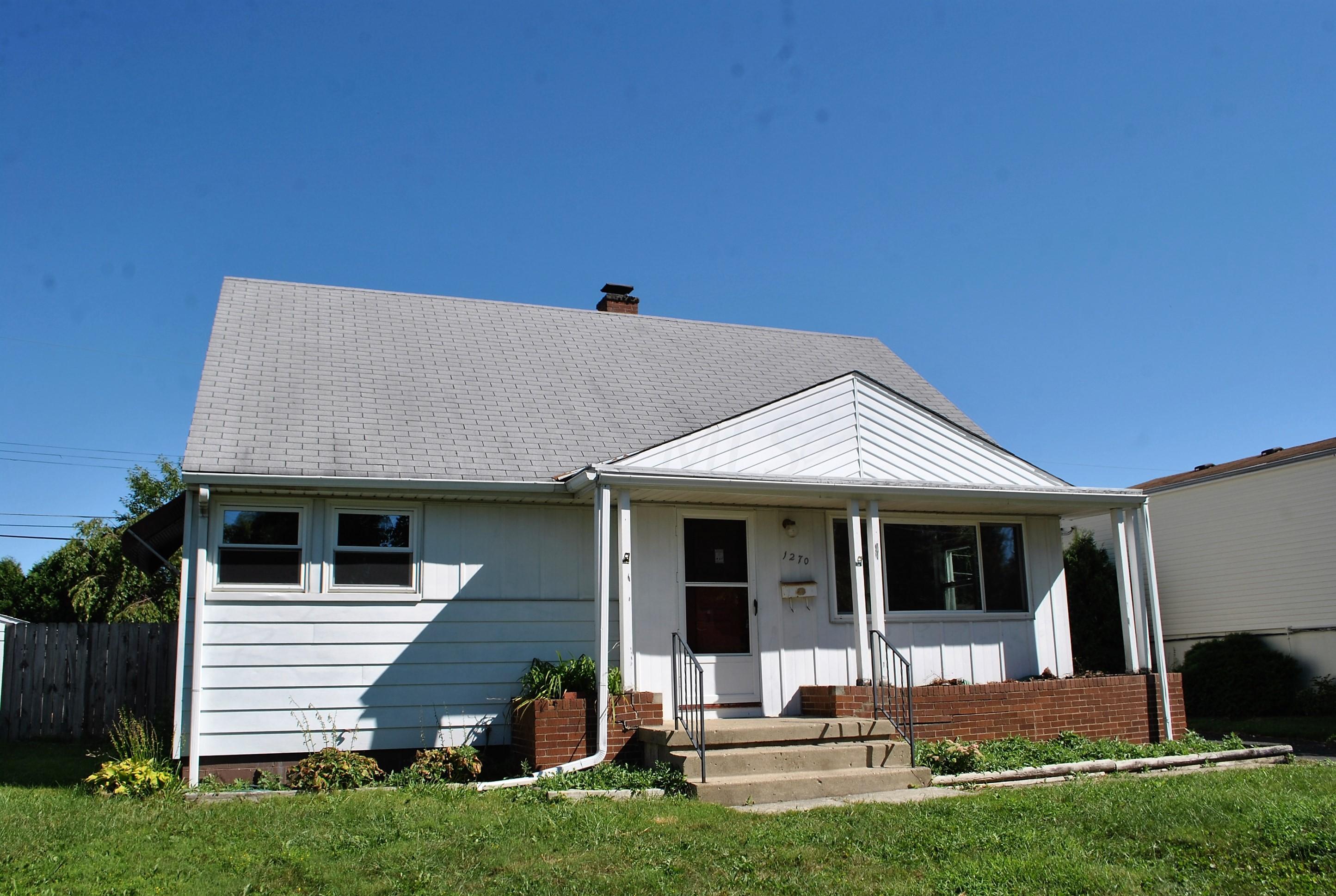 1270 Bryson Road Columbus, OH 43224 - Photo 1 of 11 Gallery Image 1