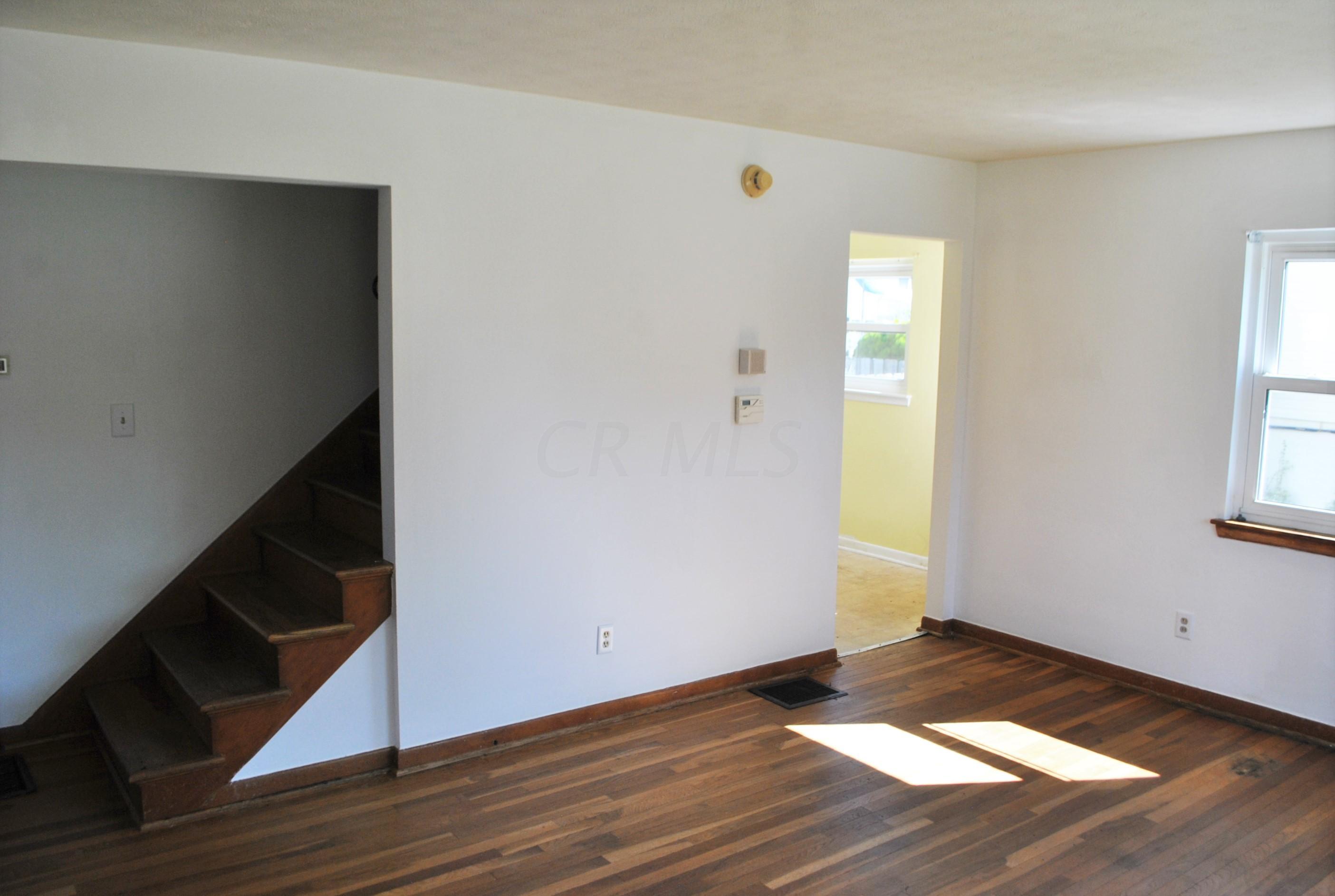 1270 Bryson Road Columbus, OH 43224 - Photo 4 of 11 Gallery Image 4