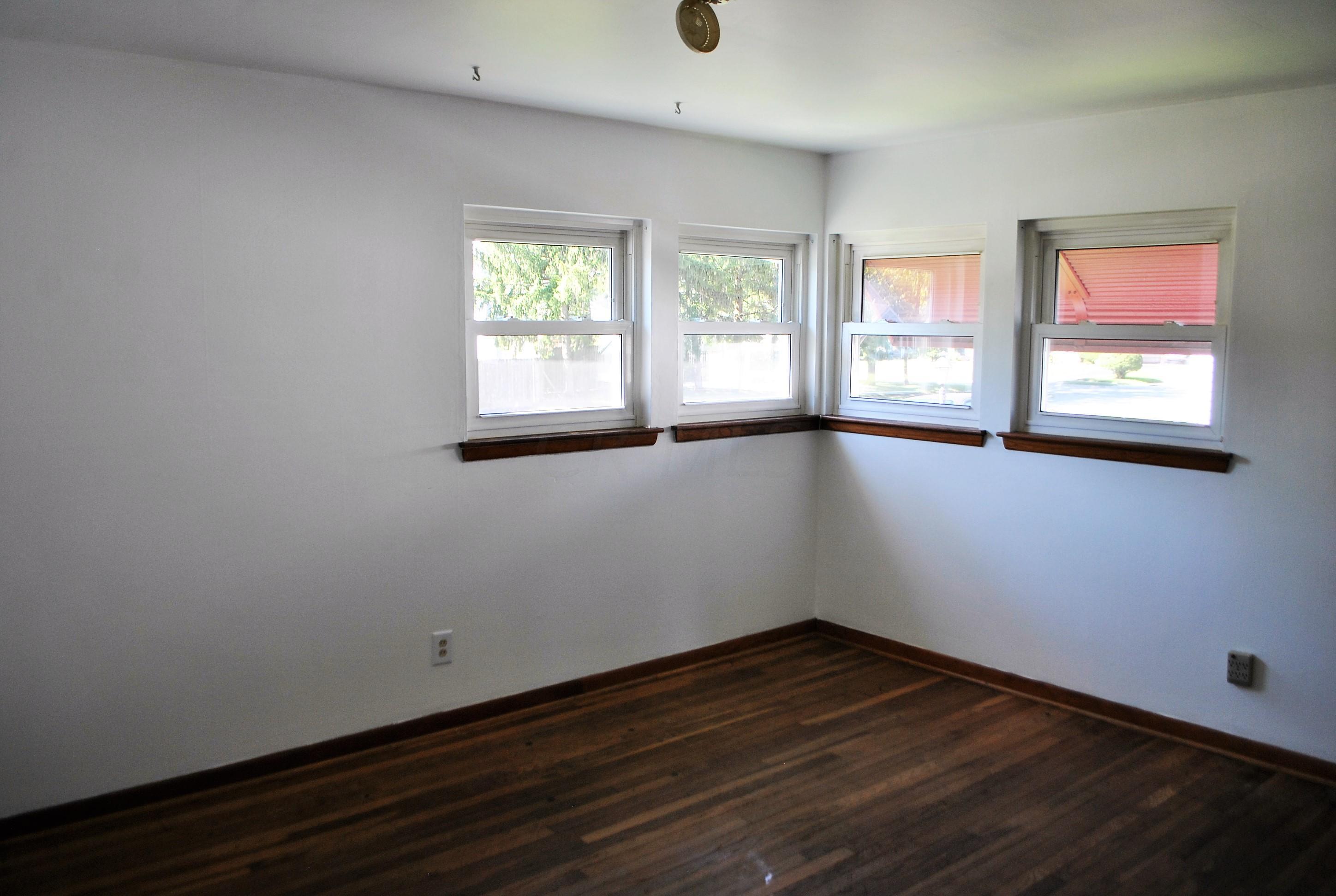 1270 Bryson Road Columbus, OH 43224 - Photo 7 of 11 Gallery Image 7