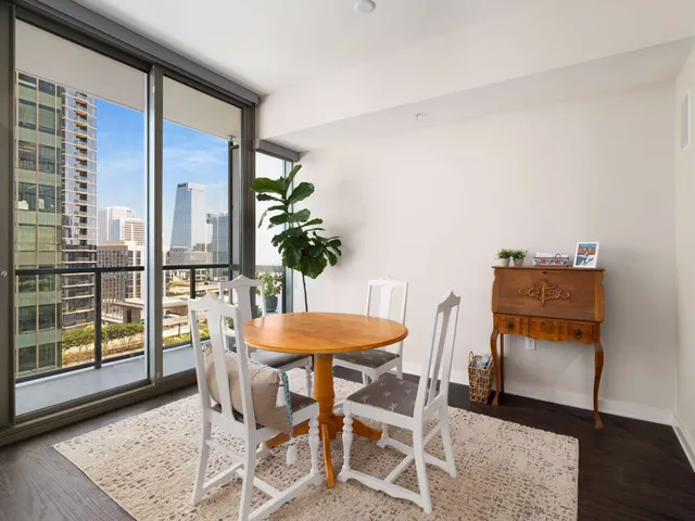 $470,000 | 1212 Laurel Street, Unit 1010, Nashville, TN 37203