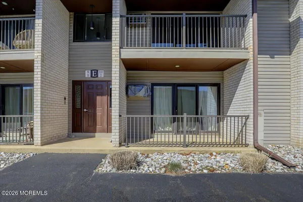 $320,000 | 330 Shore Drive, Unit E2, Highlands, NJ 07732
