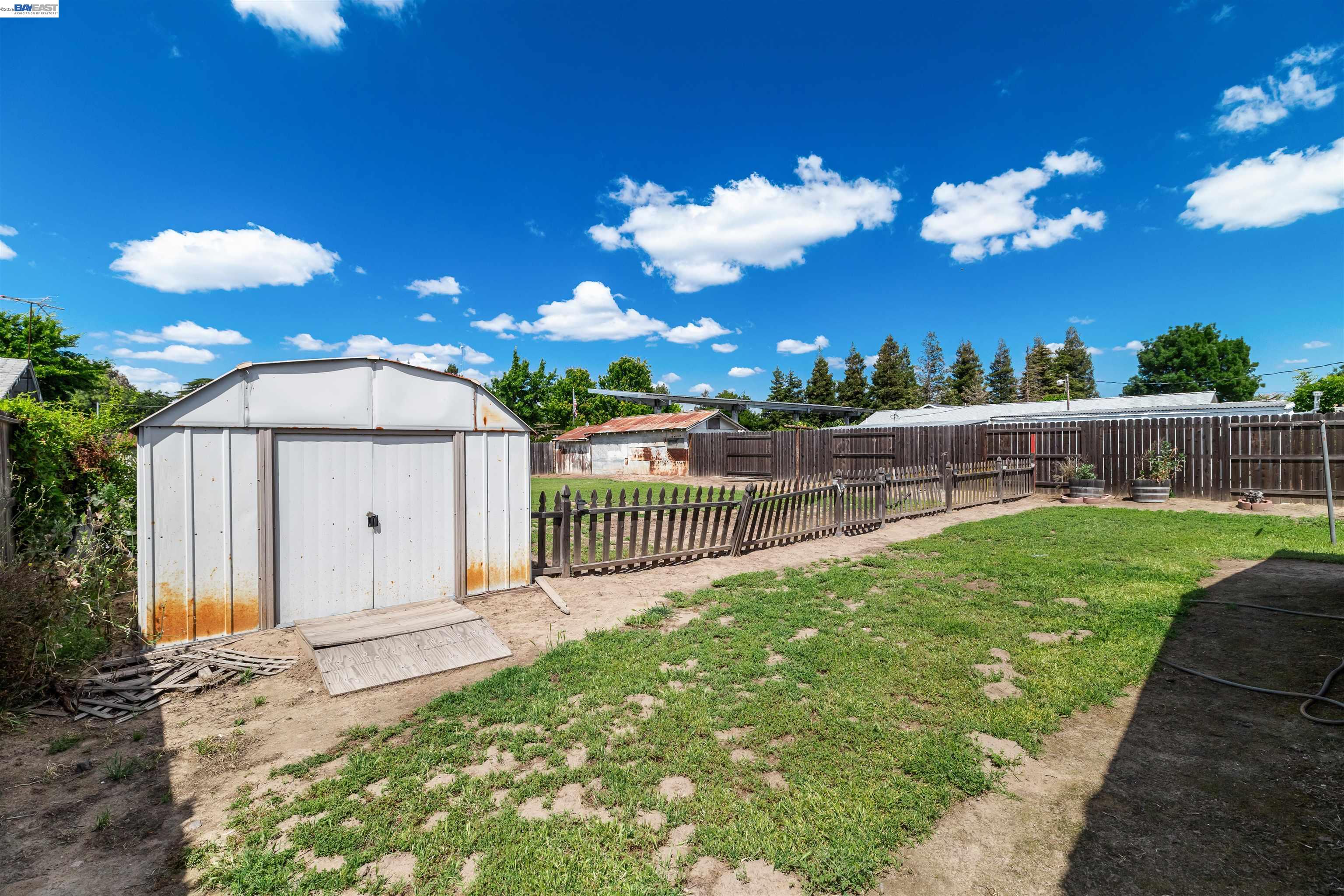 953 Thomsen Road Lathrop, CA 95330 - Photo 32 of 49 a view of a garden